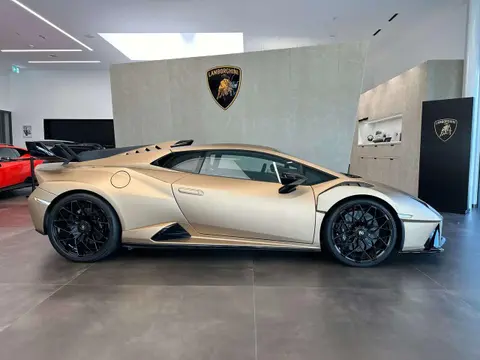 Annonce LAMBORGHINI HURACAN Essence 2023 d'occasion 