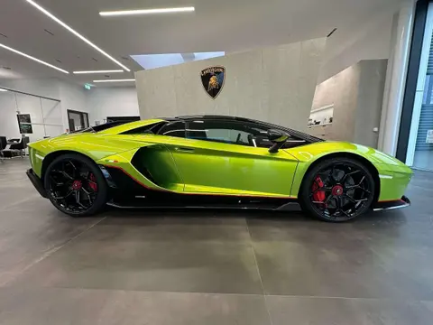 Used LAMBORGHINI AVENTADOR Petrol 2022 Ad 