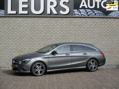 Used MERCEDES-BENZ CLASSE CLA Petrol 2016 Ad 