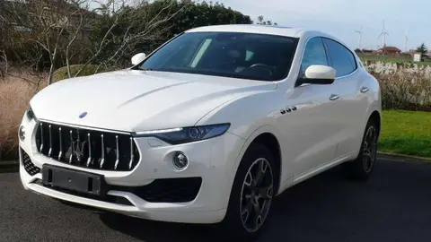 Annonce MASERATI LEVANTE Diesel 2016 d'occasion 