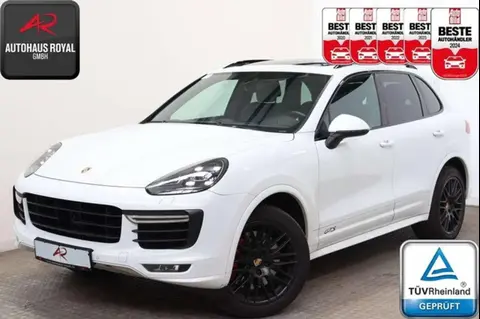 Used PORSCHE CAYENNE Petrol 2017 Ad 