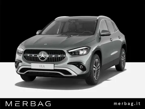 Used MERCEDES-BENZ CLASSE GLA Hybrid 2024 Ad 