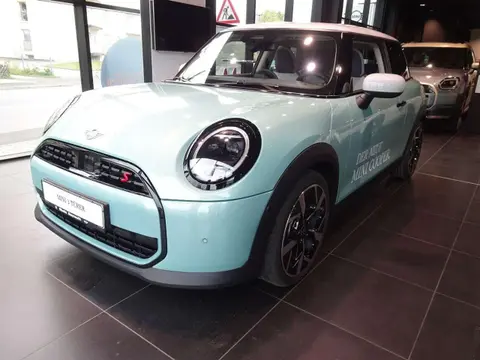 Used MINI COOPER Petrol 2024 Ad Germany