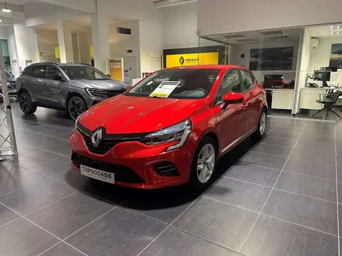 Used RENAULT CLIO Petrol 2020 Ad Belgium