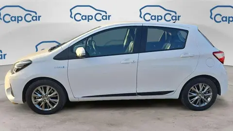 Used TOYOTA YARIS Hybrid 2017 Ad 