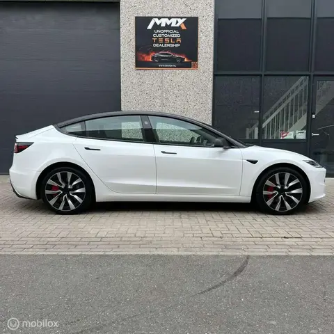 Used TESLA MODEL 3 Electric 2023 Ad 