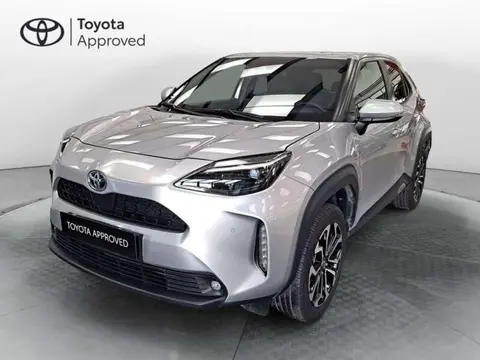 Used TOYOTA YARIS Hybrid 2021 Ad 