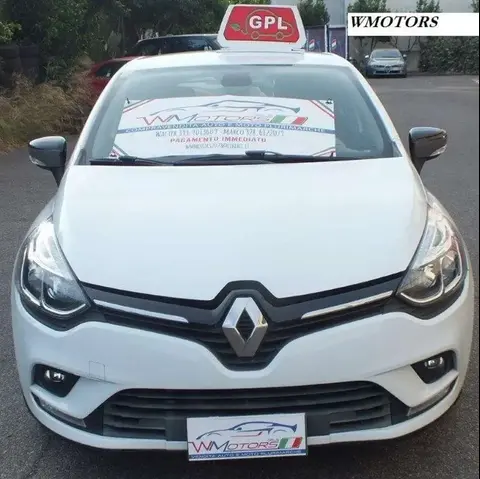 Used RENAULT CLIO LPG 2017 Ad 