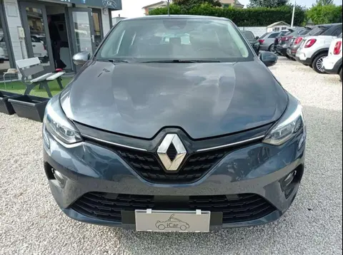 Used RENAULT CLIO Petrol 2020 Ad 