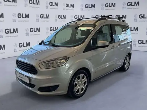 Used FORD TOURNEO Petrol 2015 Ad 