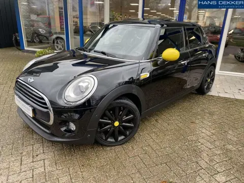 Used MINI COOPER Petrol 2015 Ad 