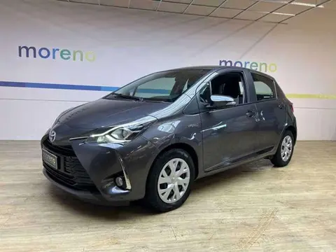 Used TOYOTA YARIS Hybrid 2019 Ad 