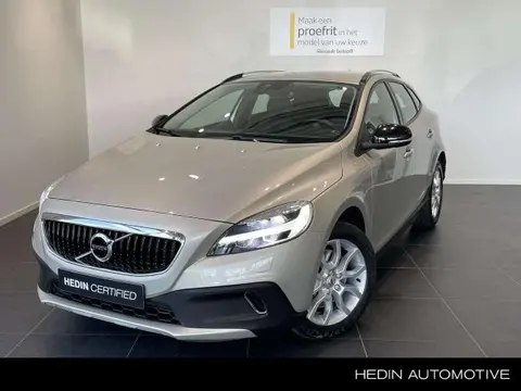 Annonce VOLVO V40 Essence 2018 d'occasion 