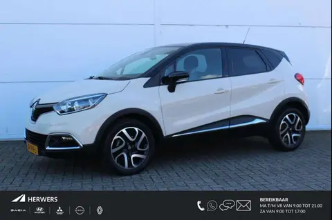 Used RENAULT CAPTUR Petrol 2016 Ad 