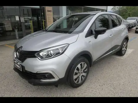 Used RENAULT CAPTUR Diesel 2019 Ad 