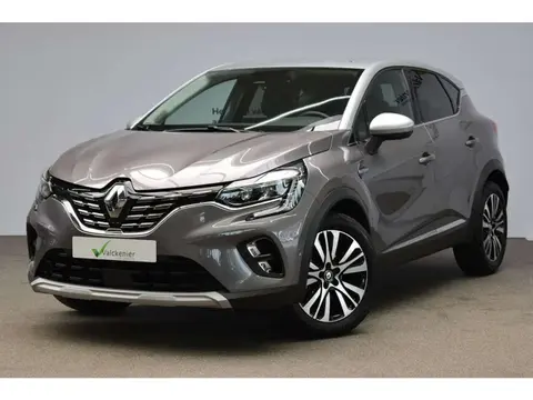 Used RENAULT CAPTUR Hybrid 2023 Ad 