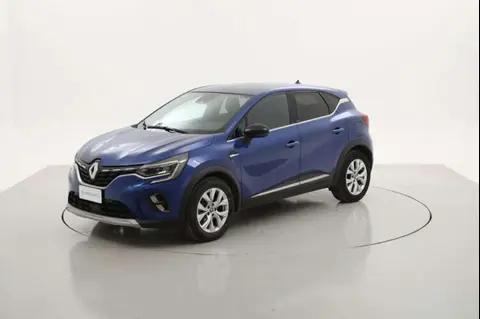 Used RENAULT CAPTUR Hybrid 2021 Ad 