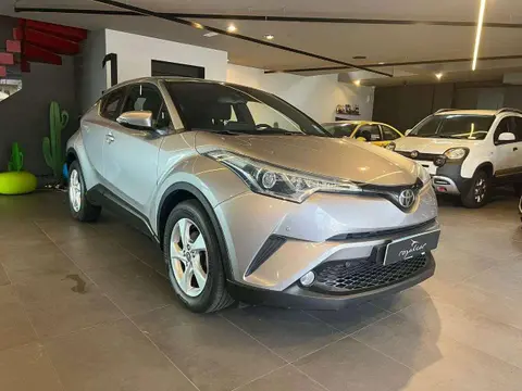 Annonce TOYOTA C-HR Essence 2017 d'occasion 