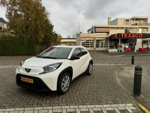 Annonce TOYOTA AYGO X Essence 2023 d'occasion 