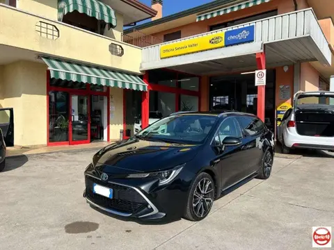 Used TOYOTA COROLLA Hybrid 2019 Ad 