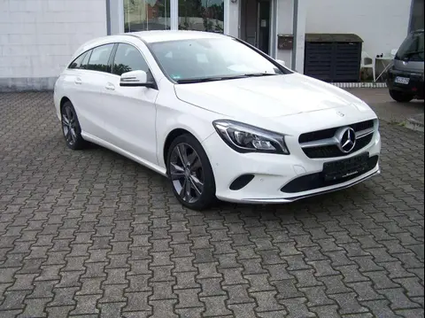 Annonce MERCEDES-BENZ CLASSE CLA Essence 2016 d'occasion 