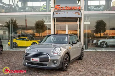 Used MINI ONE Diesel 2015 Ad 