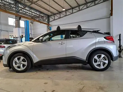 Used TOYOTA C-HR Hybrid 2019 Ad 