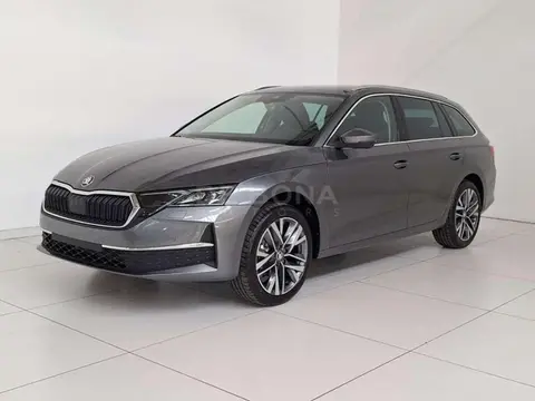 Used SKODA OCTAVIA Hybrid 2024 Ad 