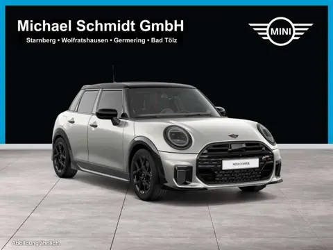 Used MINI COOPER Petrol 2024 Ad 