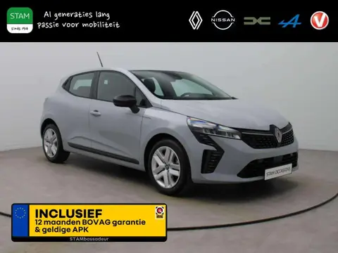 Annonce RENAULT CLIO Essence 2024 d'occasion 