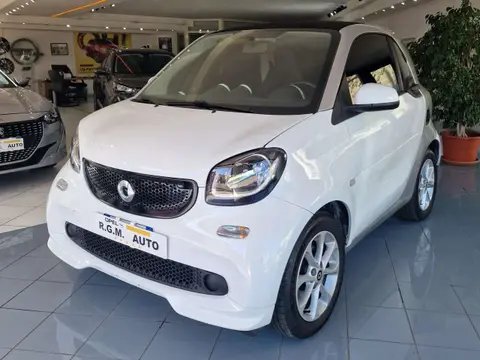 Annonce SMART FORTWO Essence 2017 d'occasion 