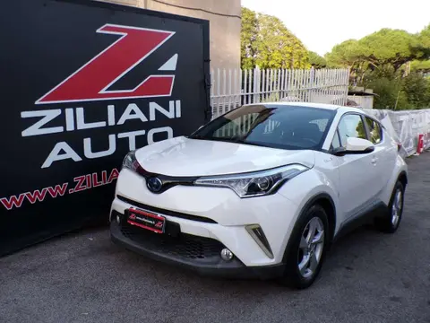 Annonce TOYOTA C-HR Hybride 2018 d'occasion 