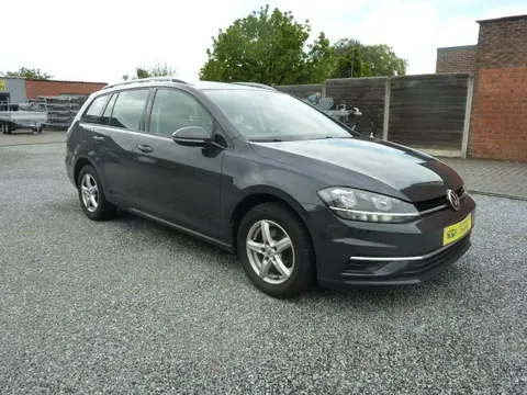 Used VOLKSWAGEN GOLF Petrol 2018 Ad 