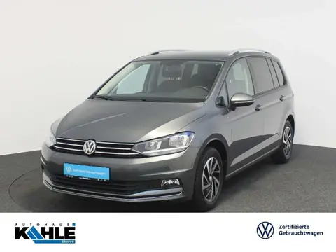 Used VOLKSWAGEN TOURAN Petrol 2019 Ad 