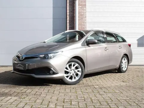 Annonce TOYOTA AURIS Hybride 2017 d'occasion 