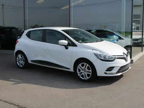 Annonce RENAULT CLIO Essence 2019 d'occasion Belgique