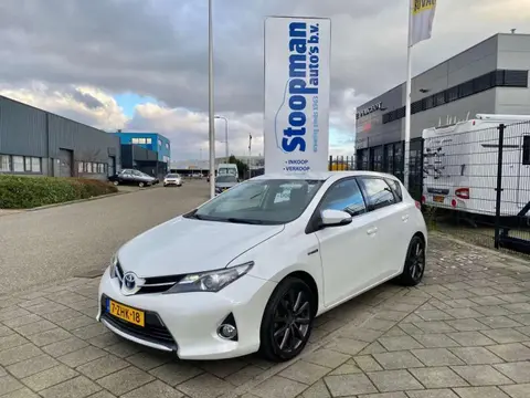 Used TOYOTA AURIS Hybrid 2015 Ad 