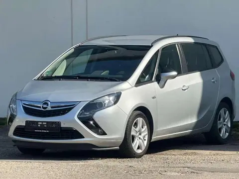 Used OPEL ZAFIRA Petrol 2015 Ad 