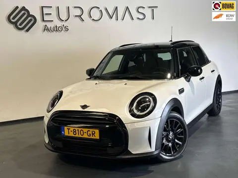 Annonce MINI COOPER Essence 2023 d'occasion 