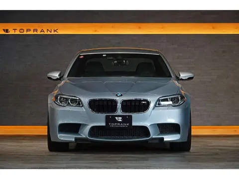 Used BMW M5 Petrol 2015 Ad 