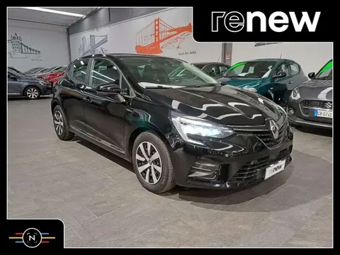 Used RENAULT CLIO Hybrid 2021 Ad 