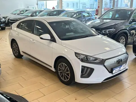 Used HYUNDAI IONIQ Electric 2021 Ad 