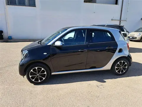 Used SMART FORFOUR Petrol 2016 Ad 