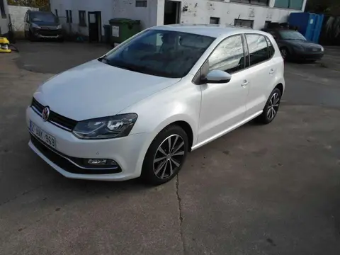 Used VOLKSWAGEN POLO Diesel 2015 Ad 