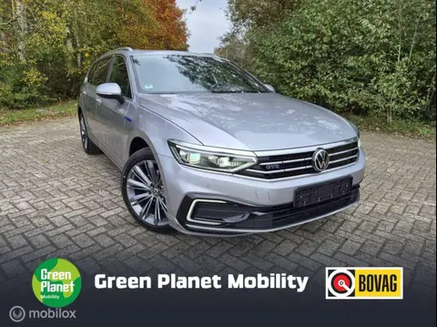 Used VOLKSWAGEN PASSAT Hybrid 2021 Ad 