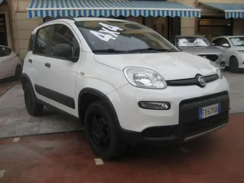 Annonce FIAT PANDA Essence 2019 d'occasion 