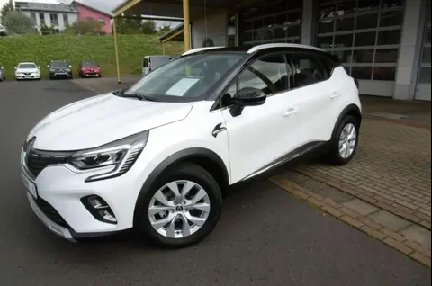 Used RENAULT CAPTUR Petrol 2023 Ad 