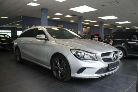 Used MERCEDES-BENZ CLASSE CLA Petrol 2018 Ad 