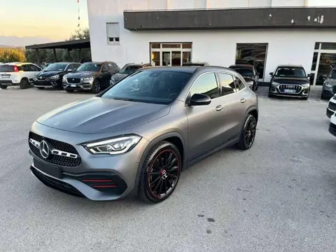 Annonce MERCEDES-BENZ CLASSE GLA Essence 2021 d'occasion 