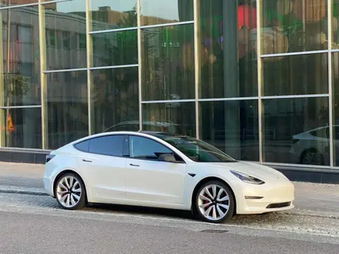 Used TESLA MODEL 3 Electric 2019 Ad 